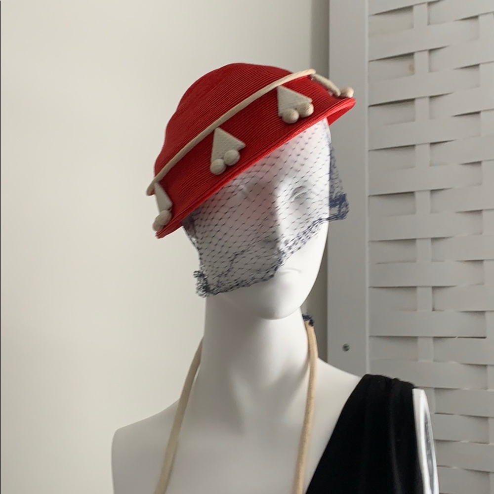 Vintage Evelyn Varon hat - Picture 1 of 12